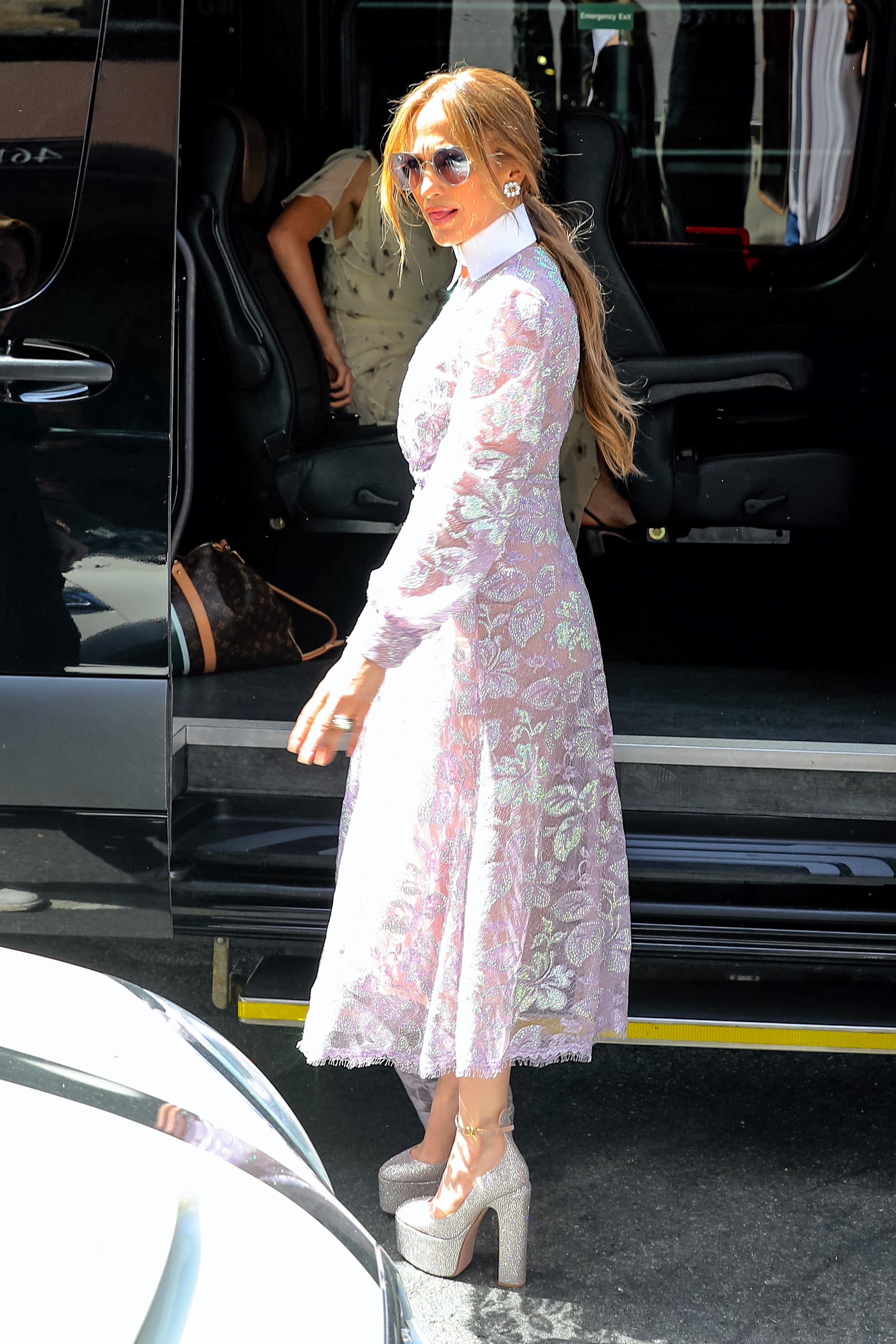 Jennifer lopez top lace dress