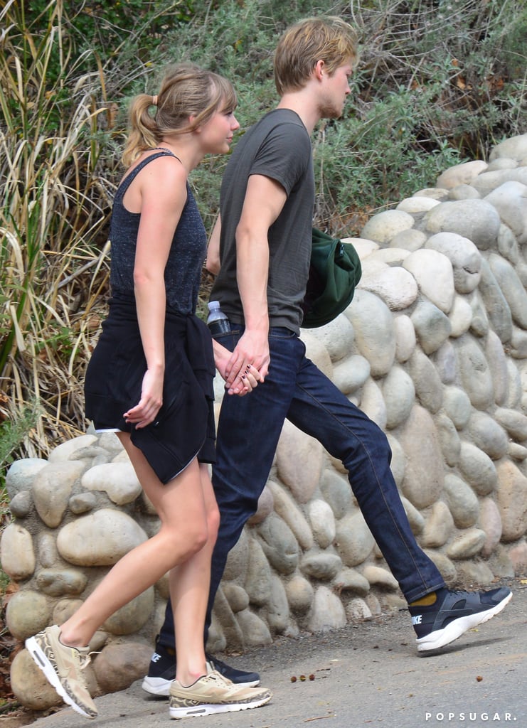 nike hiking shoes australia