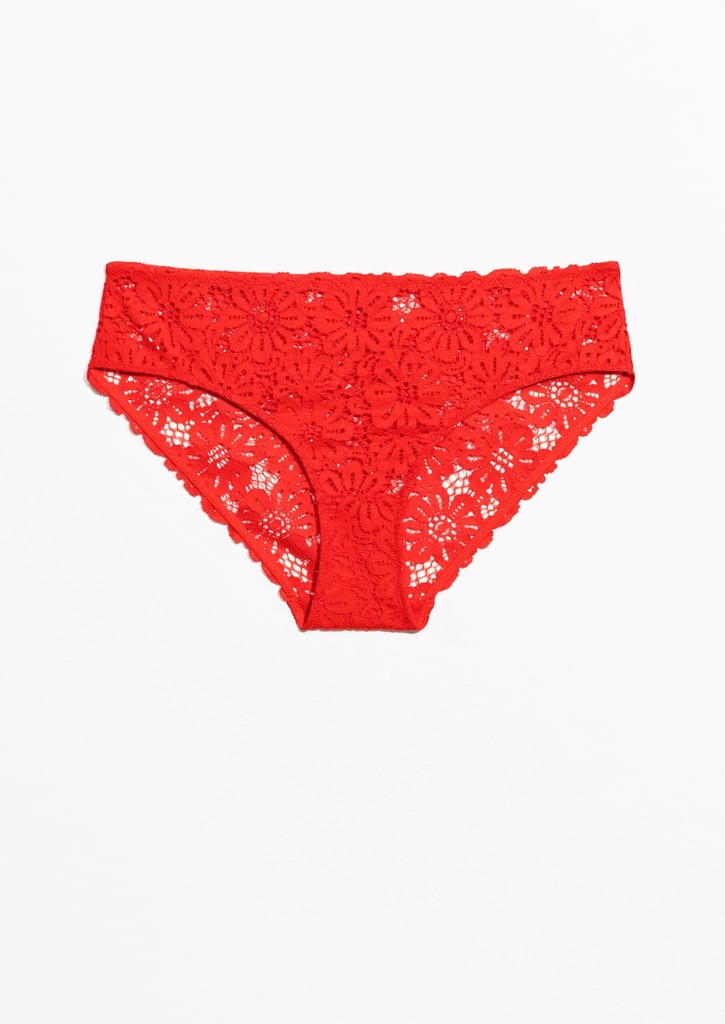 Daisy Lace Hotpants