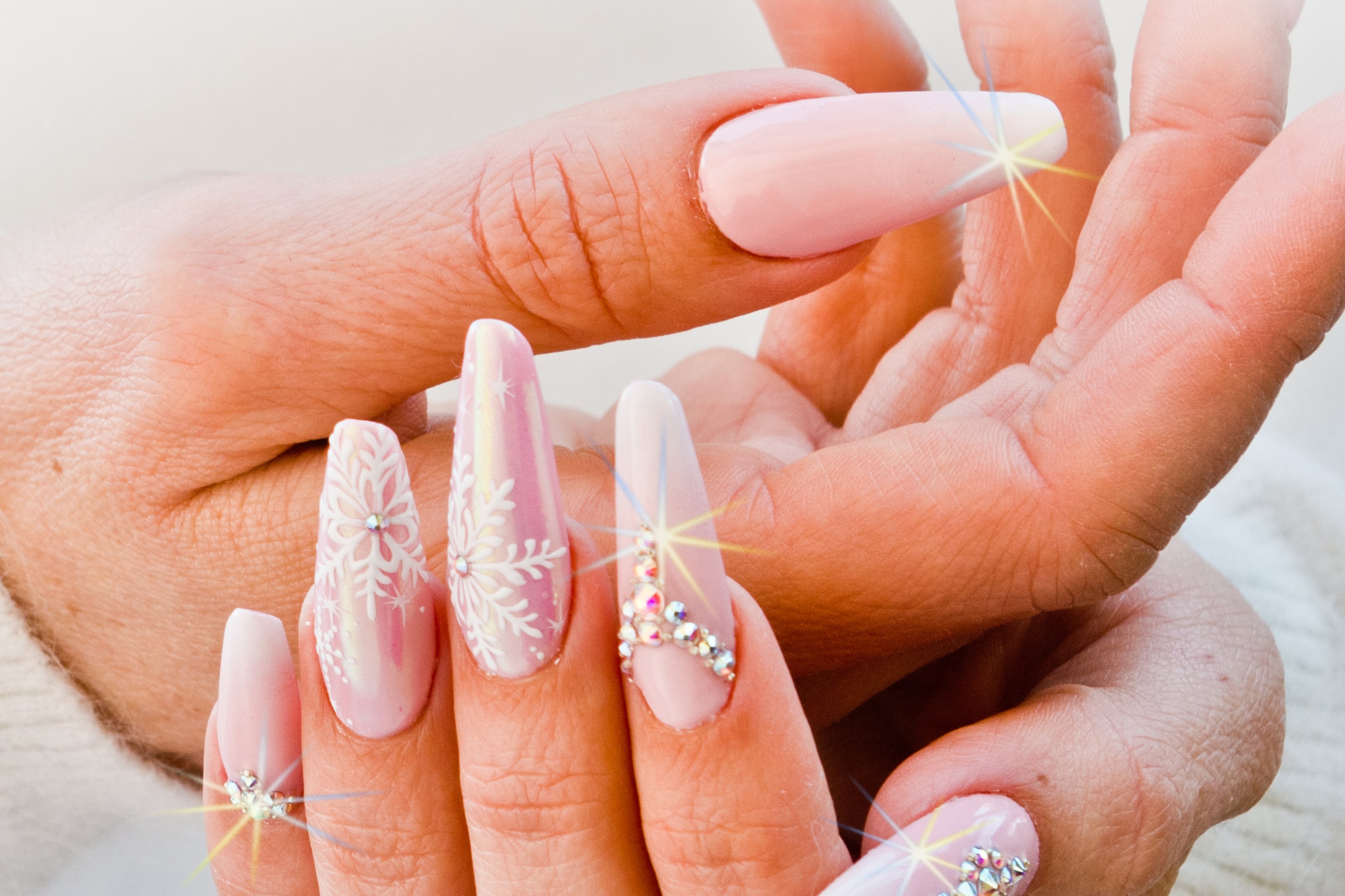 nails design ideas flower charms｜TikTok Search