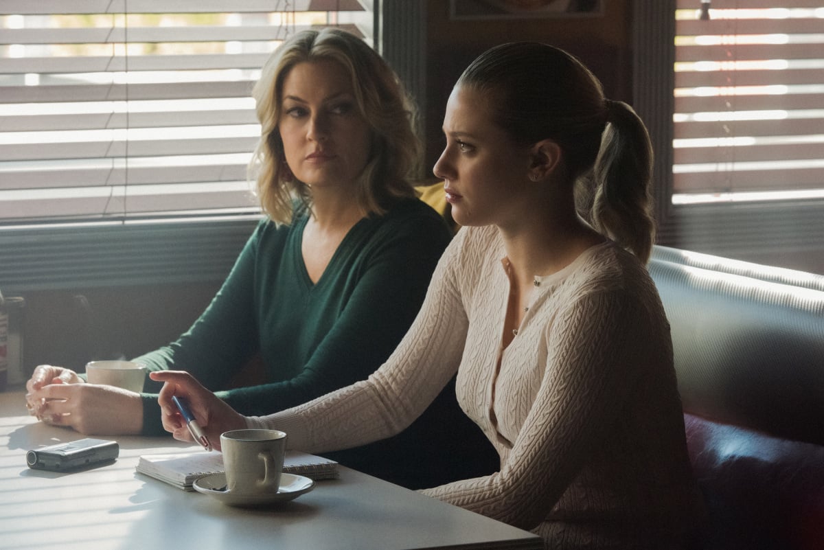Madchen Amick On What Will Happen On Riverdale Season 5 Popsugar Australia Entertainment