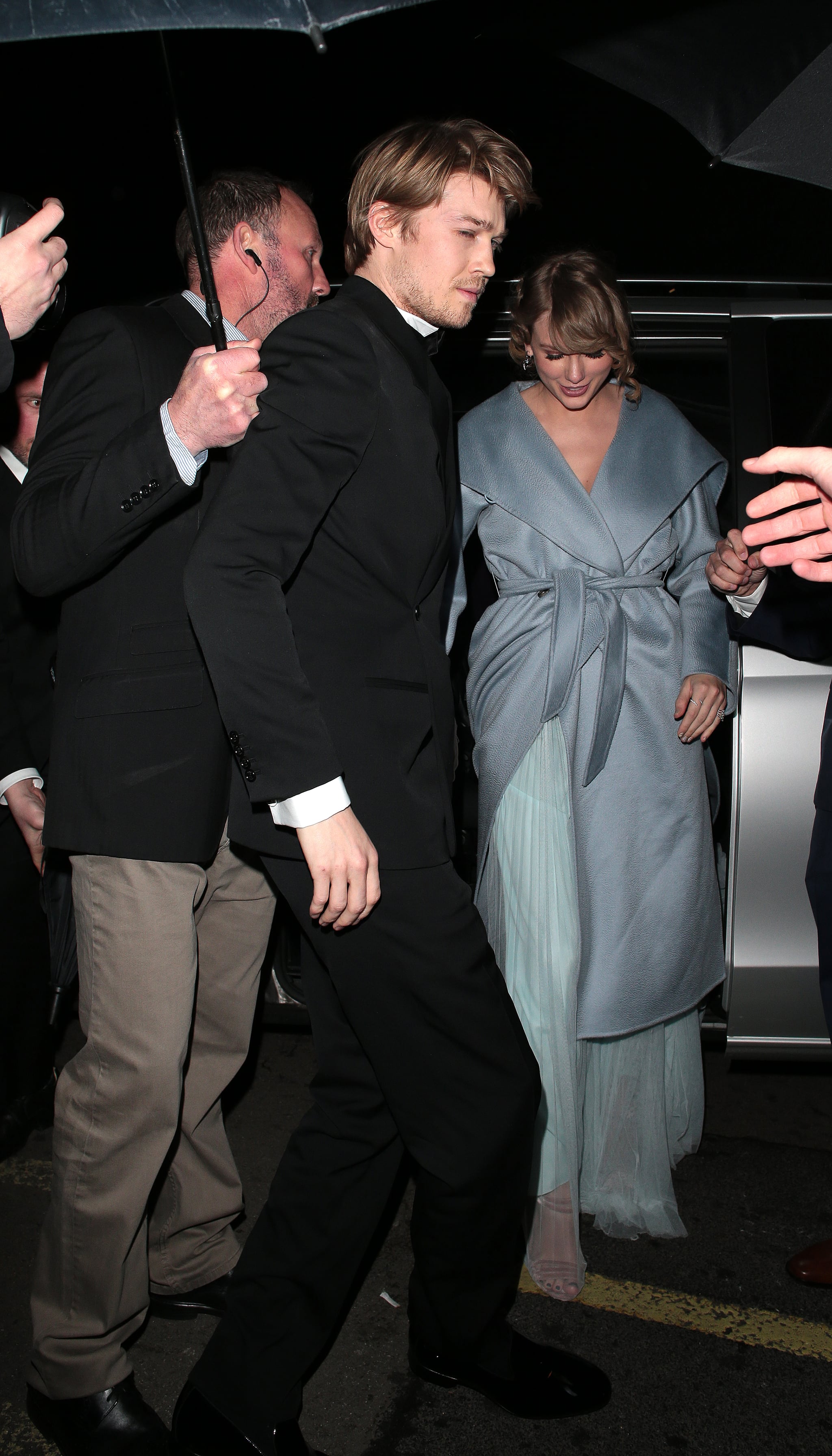 LONDON, ENGLAND - FEBRUARY 10:  Joe Alwyn and Taylor Swift seen at the BAFTAs: Vogue x Tiffany Fashion & Film - afterparty at Annabel's on February 10, 2019 in London, England. (Photo by Ricky Vigil/GC Images)