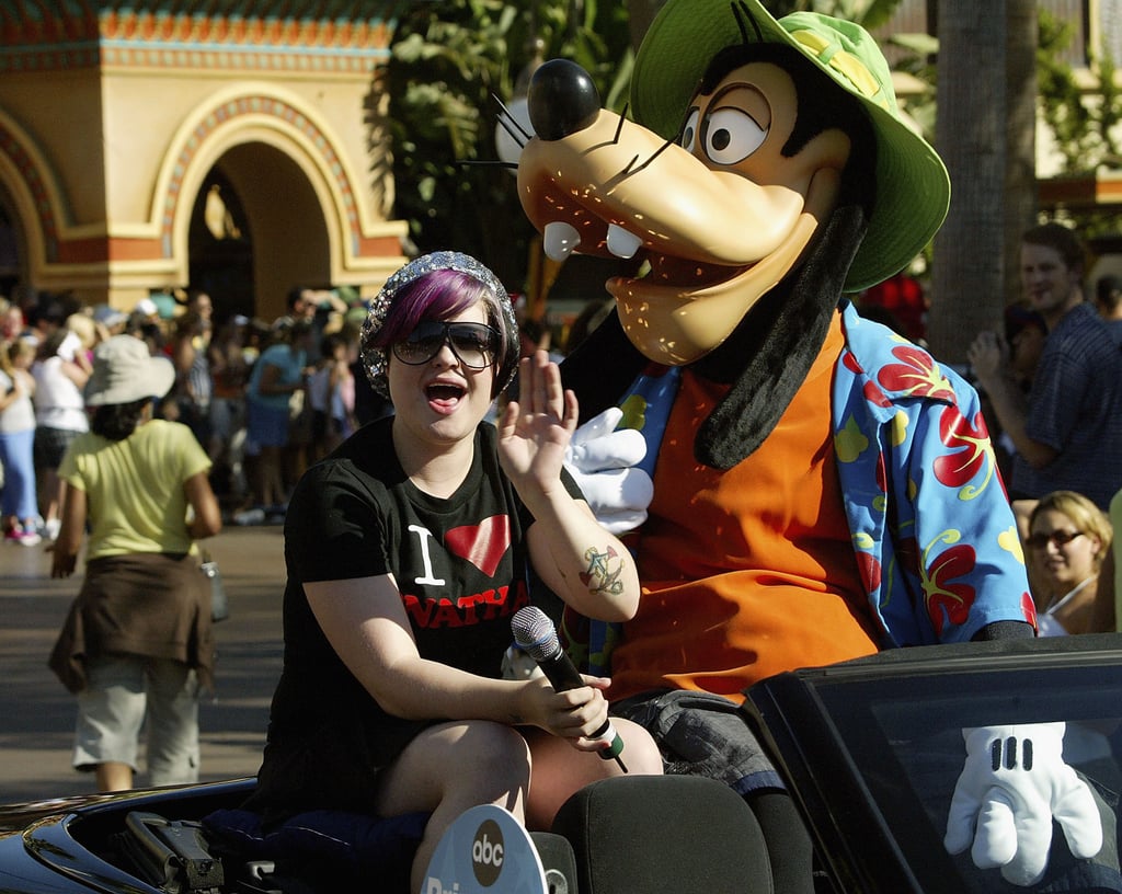 Kelly Osbourne rode a float with Goofy in September 2004.