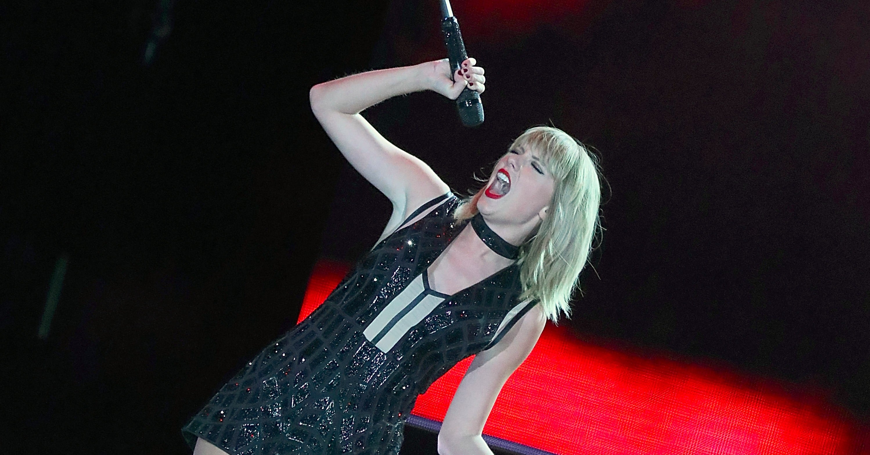 Taylor Swift&rsquo;s Single Style | PS Fashion