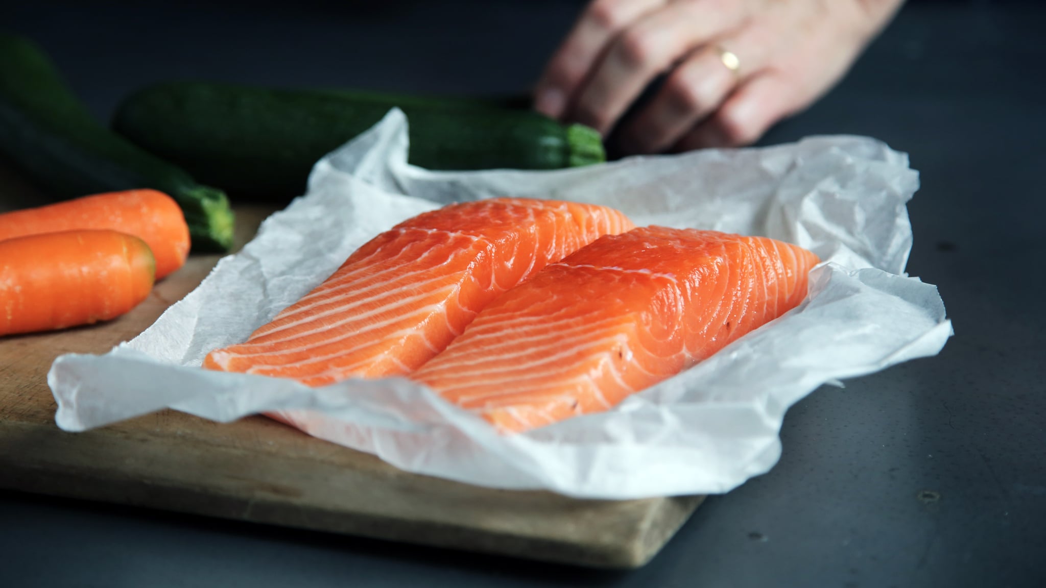 Can Pregnant Women Eat Tuna? | POPSUGAR Family Can Pregnant Women Eat Tuna? | POPSUGAR Family