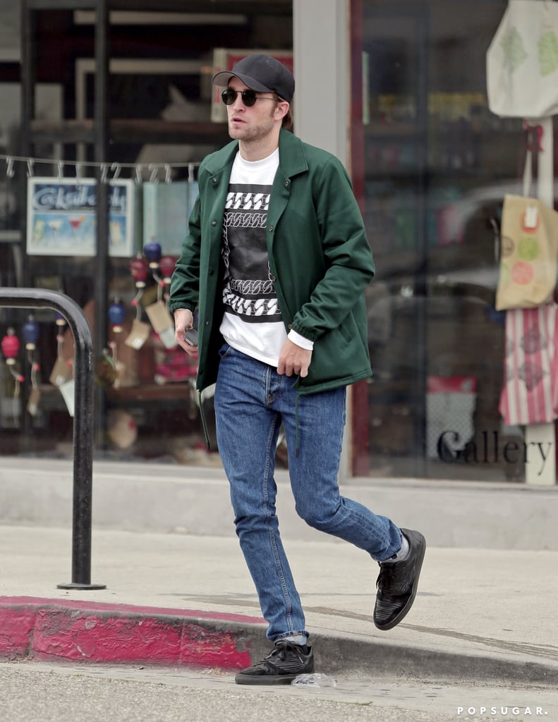FKA Twigs Wearing Engagement Ring With Robert Pattinson