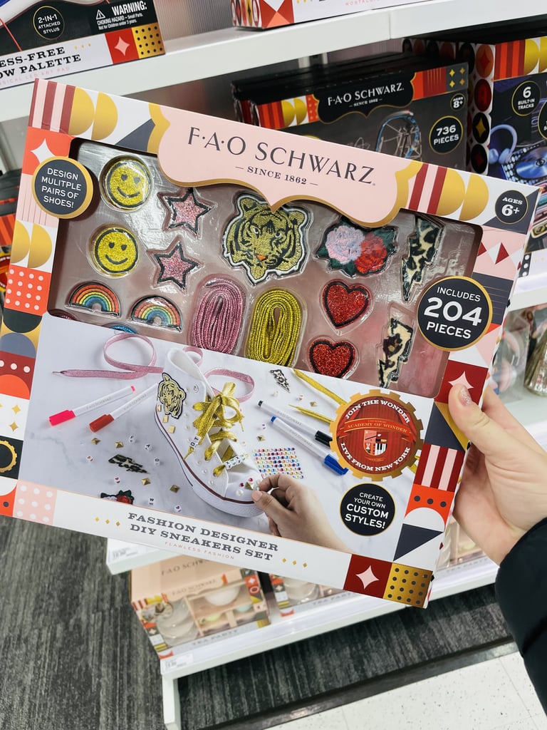 A Great Gift For Kids: FAO Schwarz Fashion Designer DIY Sneakers Set