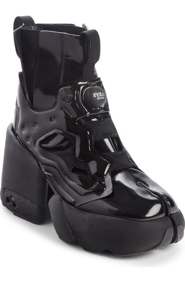 Reebok boots with fur top