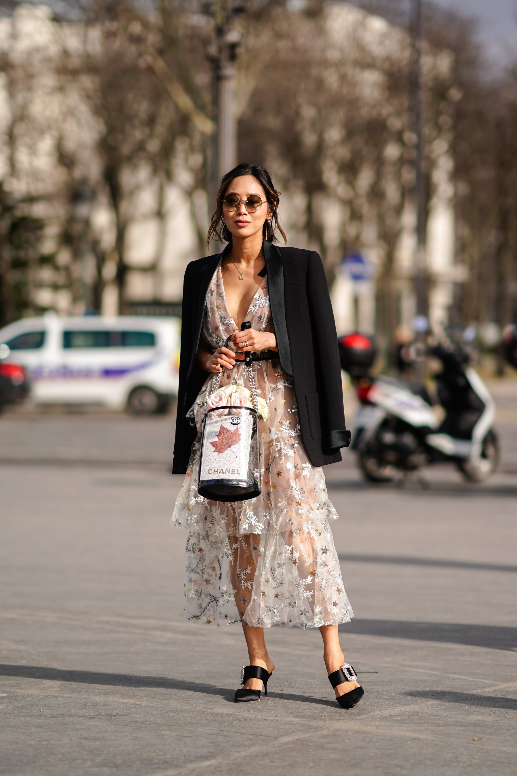 5 Outfit Ideas with Chanel-Inspired Blazer