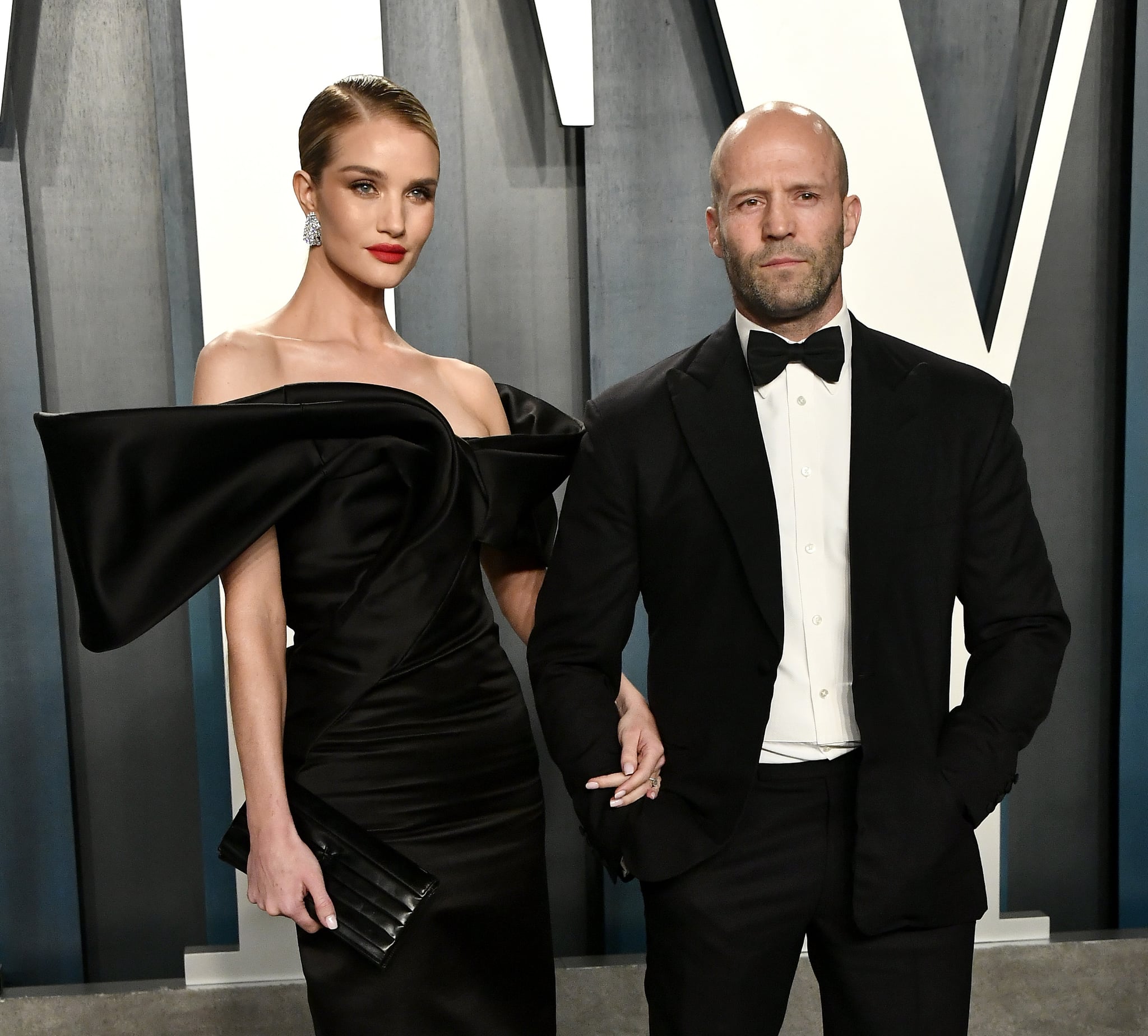 BEVERLY HILLS, CALIFORNIA - FEBRUARY 09: Rosie Huntington-Whiteley and Jason Statham attend the 2020 Vanity Fair Oscar Party hosted by Radhika Jones at Wallis Annenberg Center for the Performing Arts on February 09, 2020 in Beverly Hills, California. (Photo by Frazer Harrison/Getty Images)