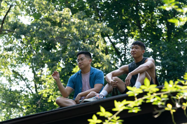 鲍文杨和乔尔·金助推器在Hulu的“火岛”