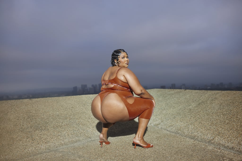 Lizzo Wears Brown Butt-Revealing Yitty Leggings on Instagram