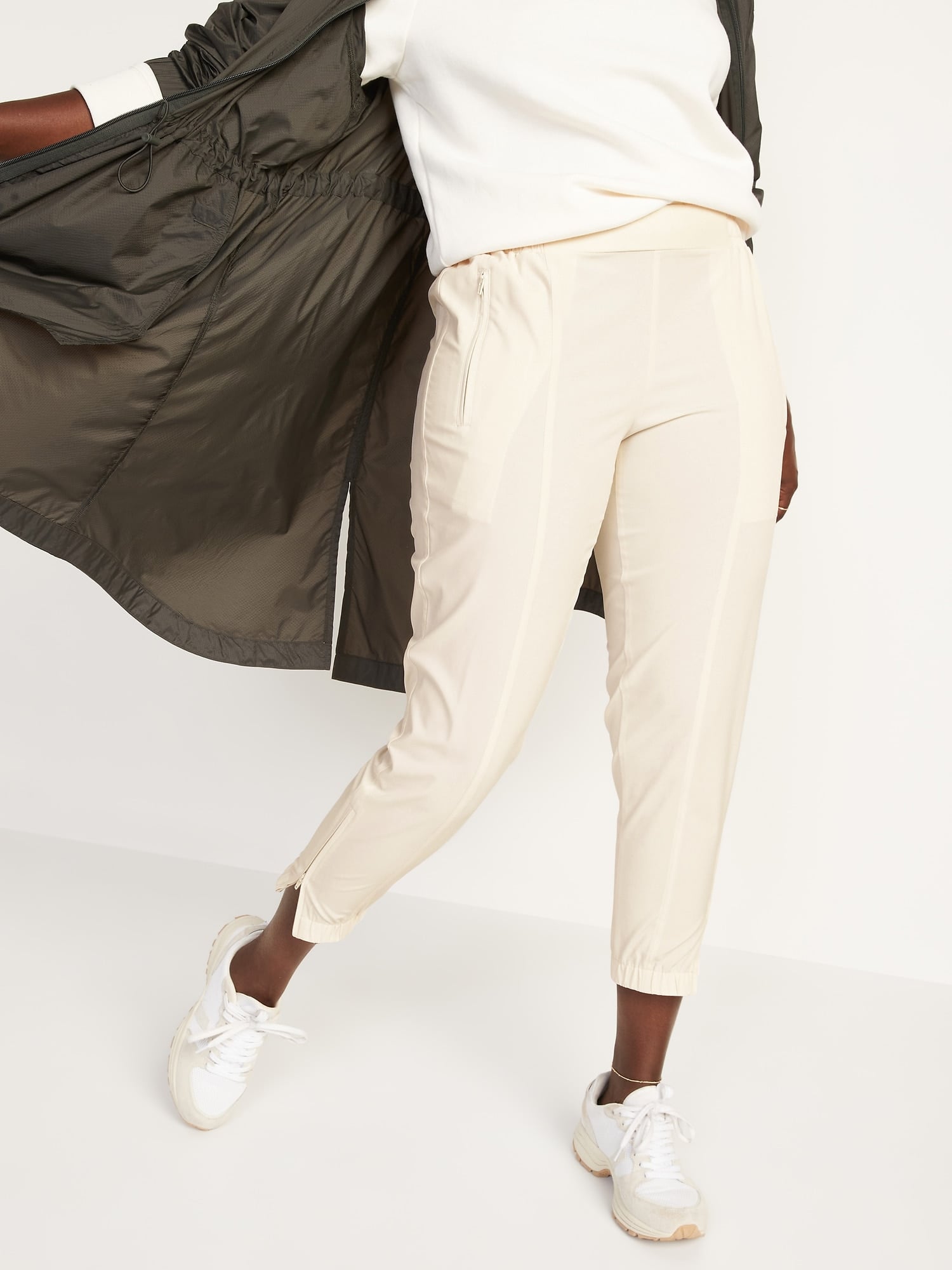 Best Joggers For Women at Old Navy 