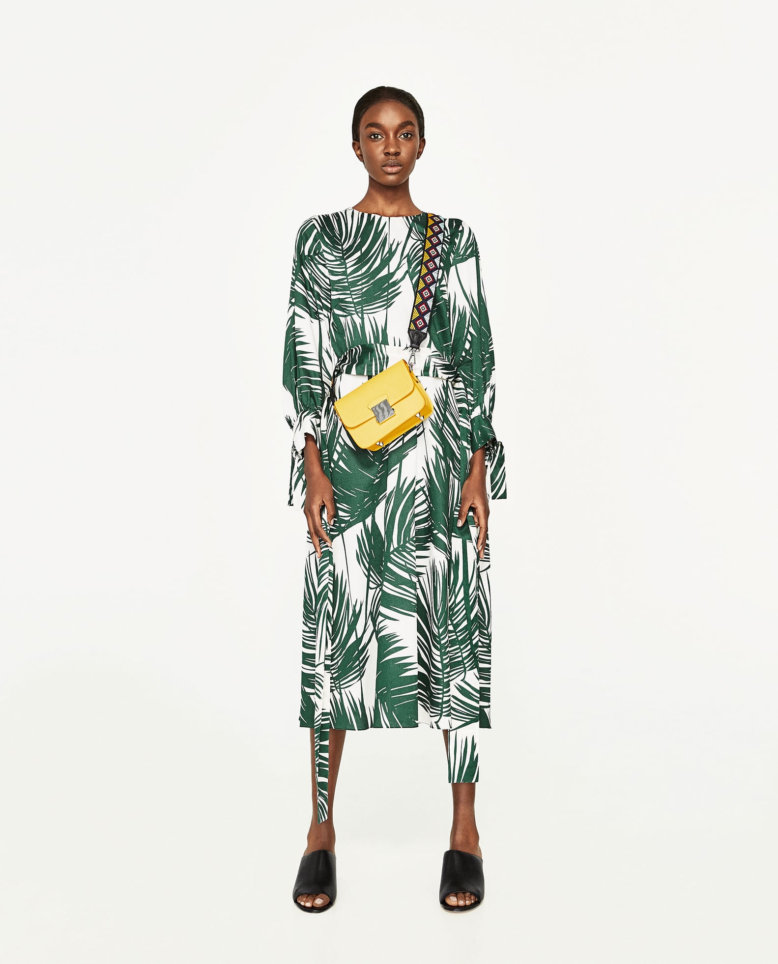 huma-abedin-s-zara-palm-tree-print-dress-ps-fashion