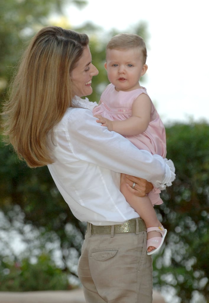 She glowed during a portrait session with her daughter, Princess Leonor, in August 2006.