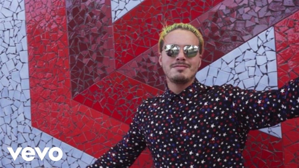 J Balvin's "Si Tu Novia Te Deja Sola" Feat. Bad Bunny