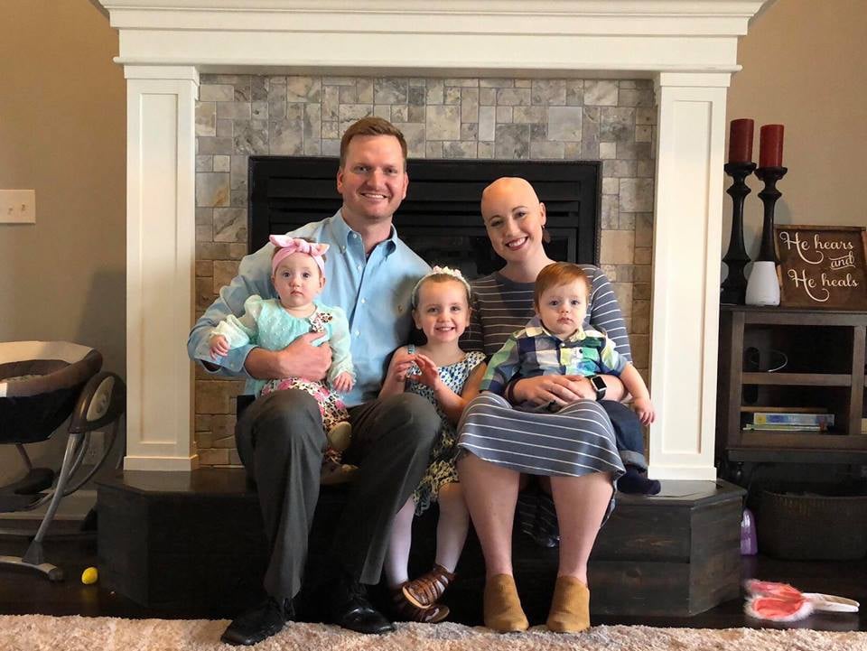 Detailed Mom Who Was Diagnosed With Brain Cancer After Losing 3 Kids In Car Crash Dies (exclusive) Wallpaper Photography