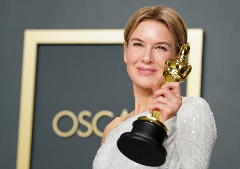 HOLLYWOOD, CALIFORNIA - FEBRUARY 09: Renée Zellweger, winner of the Actress in a Leading Role award for 