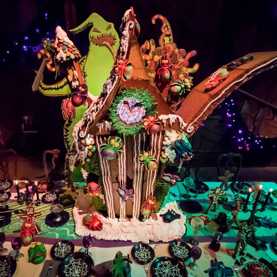Disneyland Haunted Mansion Gingerbread House 2017