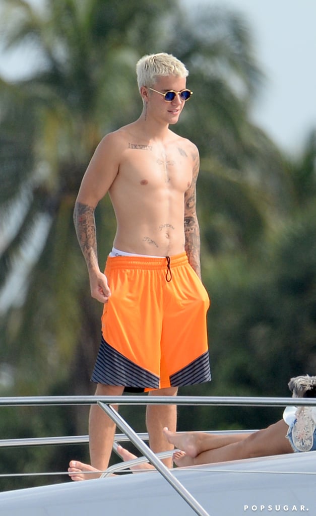Justin Bieber Shirtless Pictures | POPSUGAR Celebrity Photo 29
