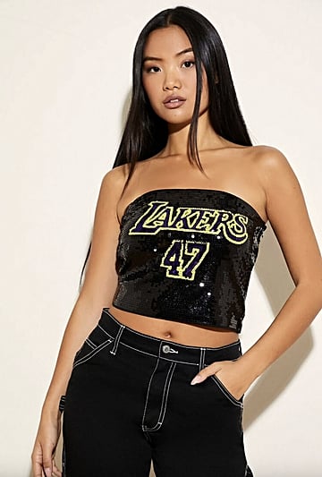 What to Wear to a Basketball Game