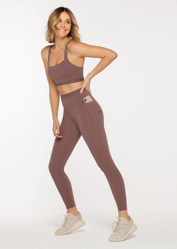 Best Lorna Jane Workout Clothes on Sale