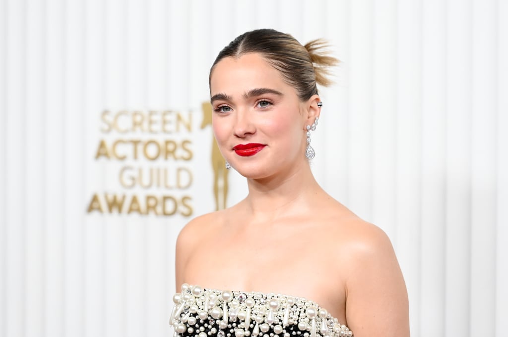 Haley Lu Richardson's Bold Red Lip and Supermodel Updo at the SAG Awards