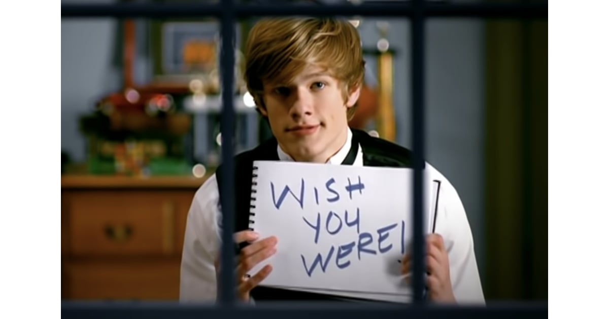 Ugh He Clearly Loves You Too Taylor Swift S You Belong With Me Video Is Iconic And Should Have Earned An Oscar Popsugar Entertainment Photo 21