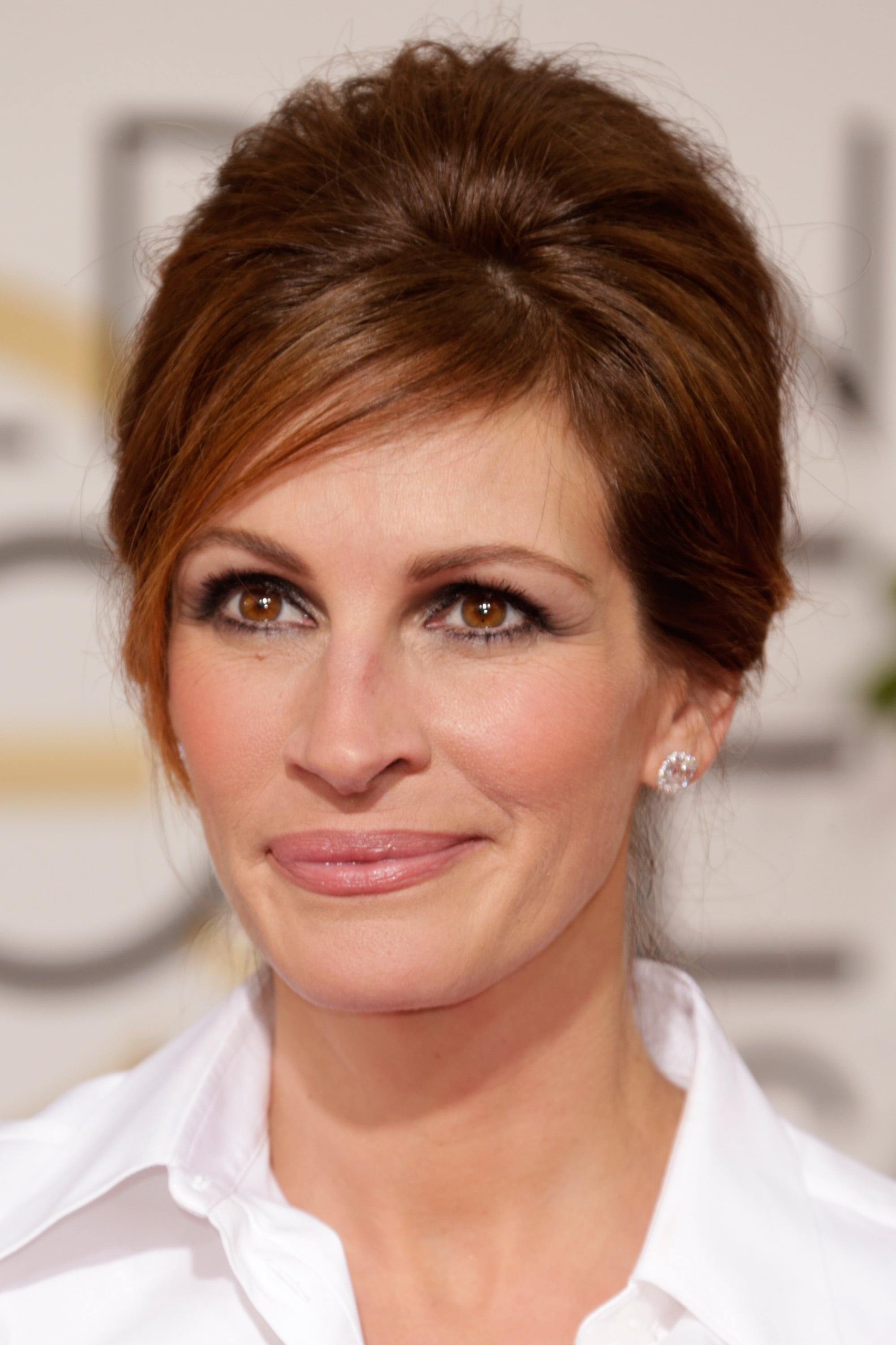 Julia Roberts's Hair by Serge Normant Golden Globes 2014 POPSUGAR