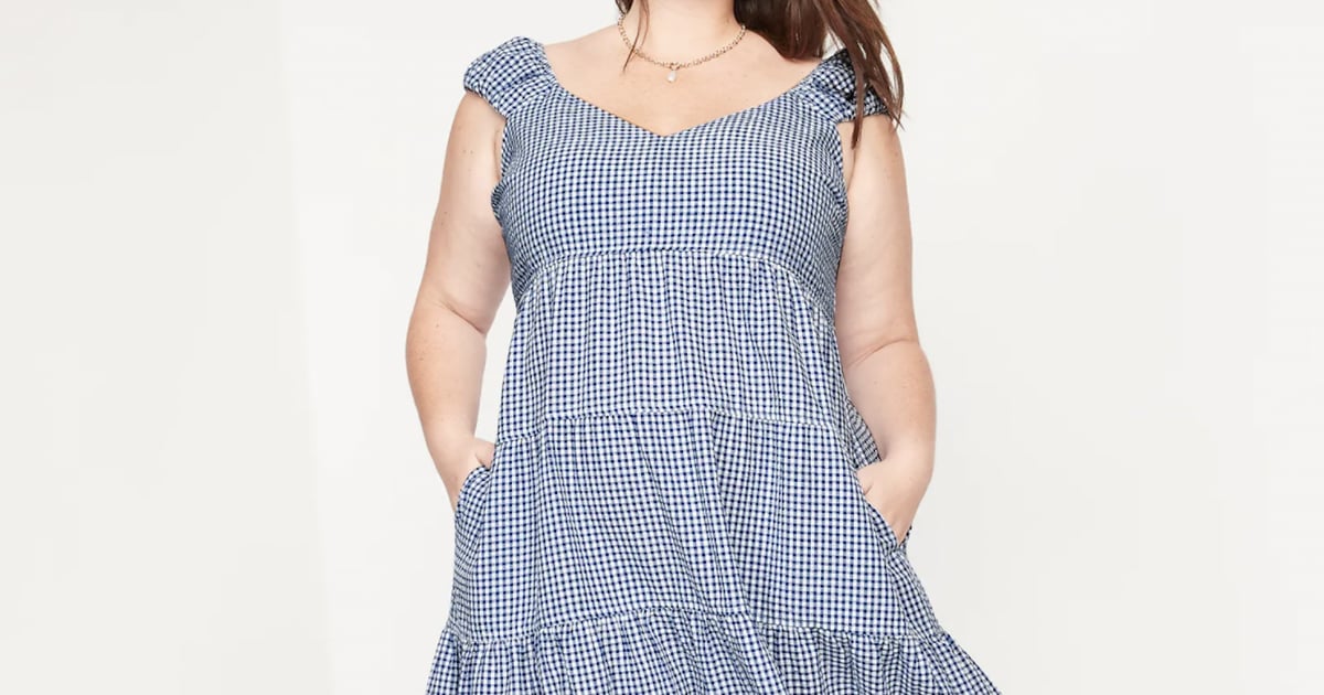 How to Style Old Navy's Tiered Seersucker All-Day Dress | POPSUGAR Fashion
