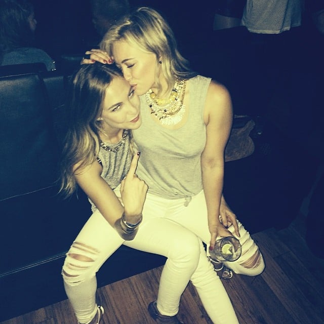 Hilary Duff got kissy with her friend Molly McQueen.
Source: Instagram user hilaryduff