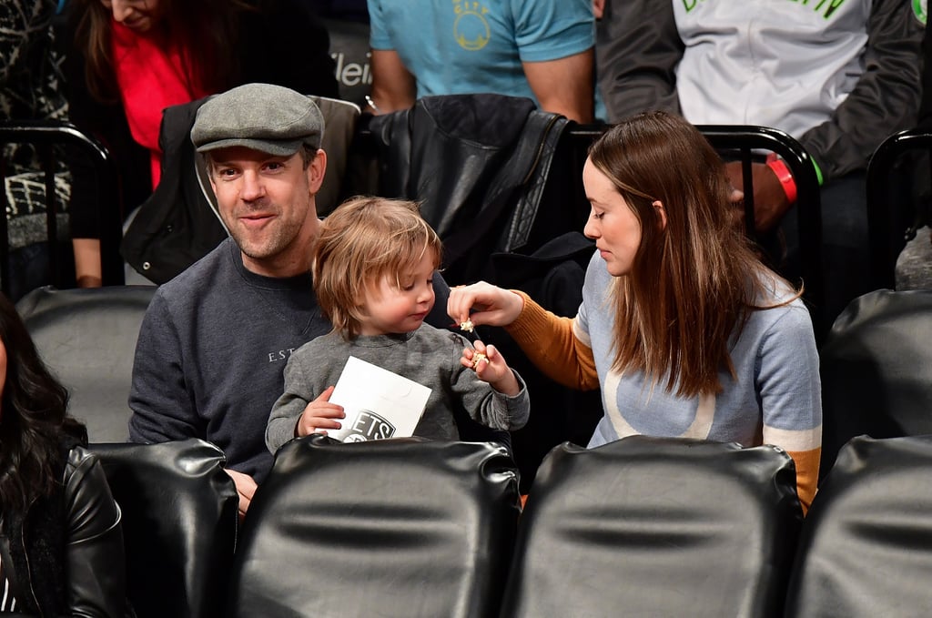 Olivia Wilde and Her Family at Brooklyn Nets Game Dec. 2016 POPSUGAR