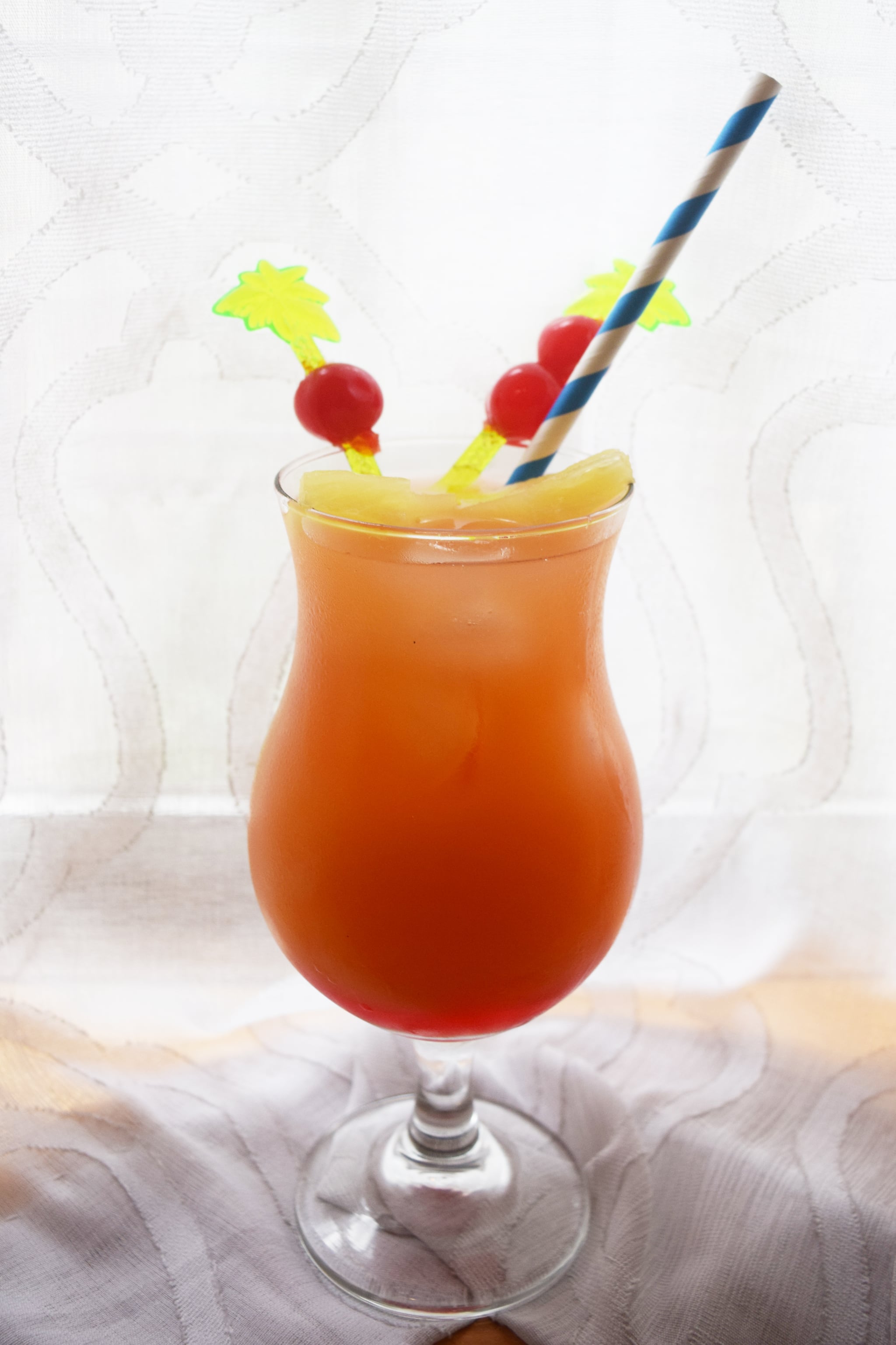 This Bahama Mama Cocktail Recipe Will Bring the Beach to You | POPSUGAR ...