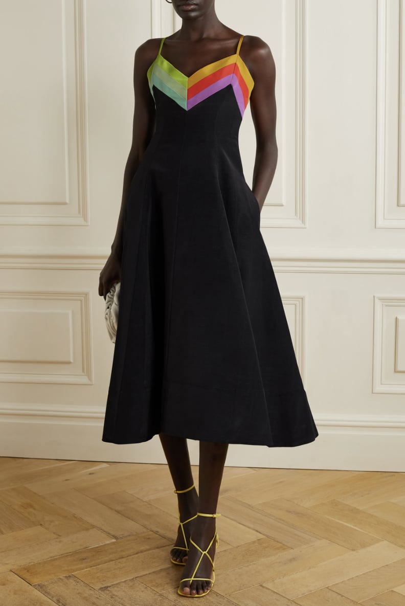 小黑裙的流行颜色:黑色条纹Silk-Trimmed波纹Midi礼服