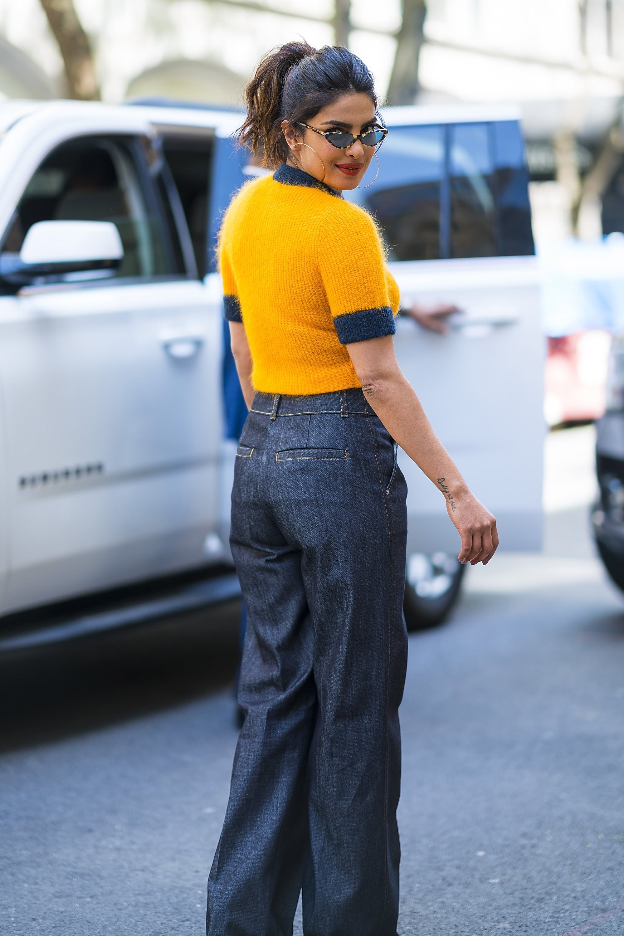 Celebrity Entertainment 34 Sexy Pictures Of Priyanka Chopra That Prove Nick Jonas Is A Lucky Lucky Guy Popsugar Celebrity Photo 12 Submitted 7 days ago by witty_jack. sexy pictures of priyanka chopra