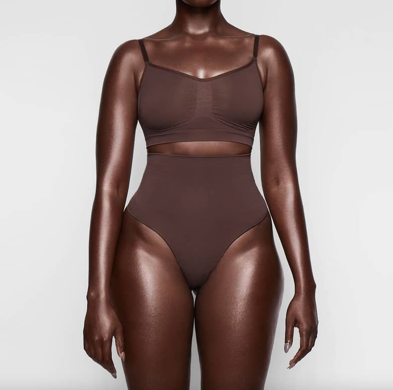 SKIMS on X: JUST LAUNCHED: THE SHAPEWEAR SHOP A complete selection of  SKIMS solutions for toning, sculpting and smoothing, including our all-new  Contour Lift collection and restocked Low Back Shapewear, all in