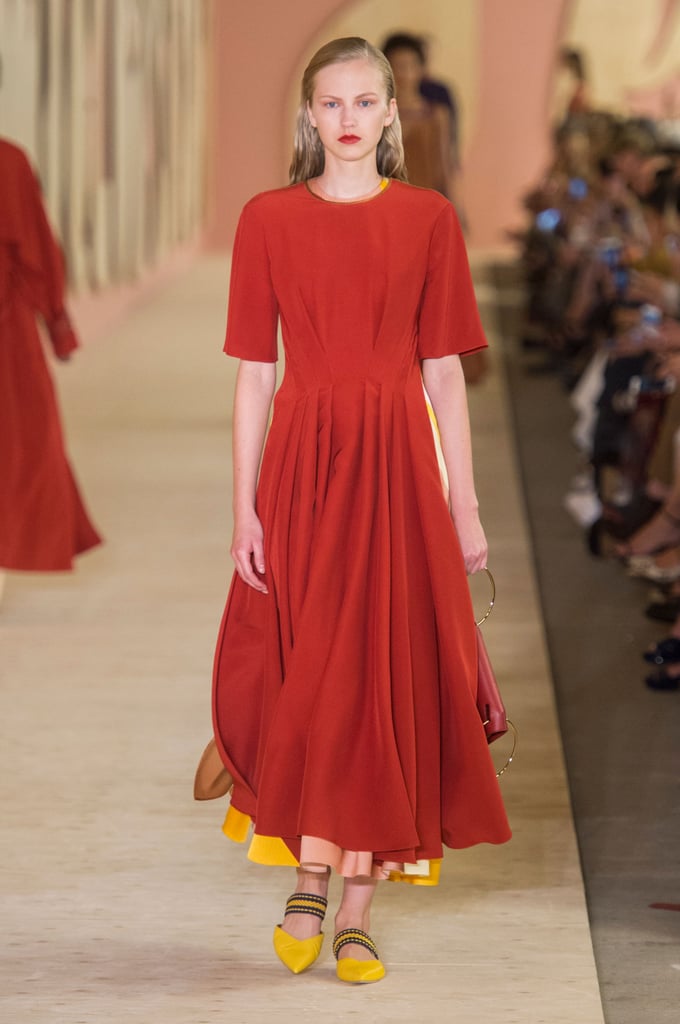 We can imagine her pulling off the colorblock in a more subtle way with this full pleated midi. She'd likely opt for pumps rather than flats.
Roksanda Spring 2017.
