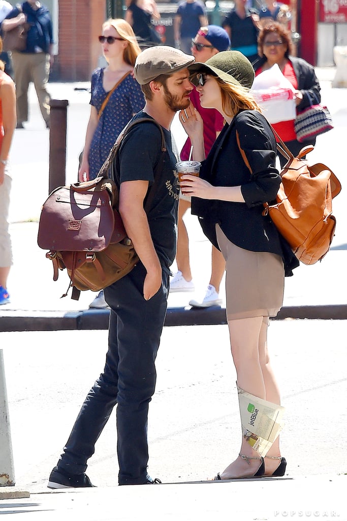 Emma Stone and Andrew Garfield Kissing in NYC