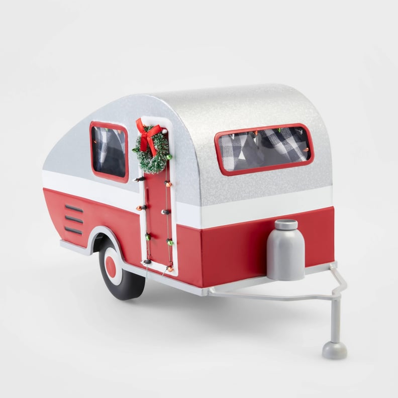 Large Camper With Wreath Decorative Figurine