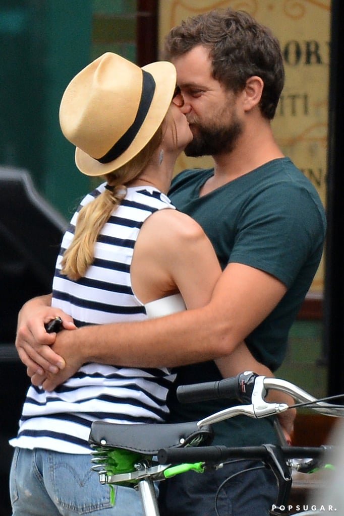 Joshua Jackson And Diane Kruger Nyc Pda Popsugar Celebrity Photo 8 