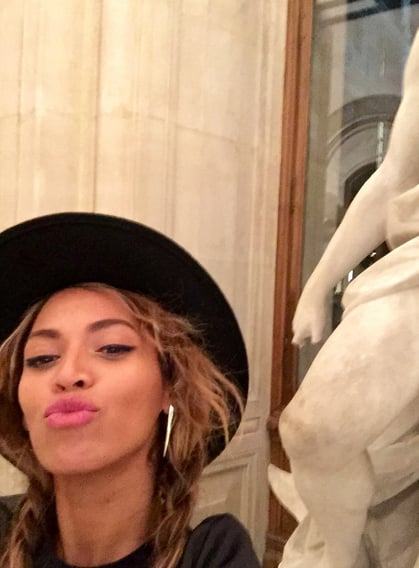 Beyonce and Jay Z at the Louvre With Blue Ivy | Pictures