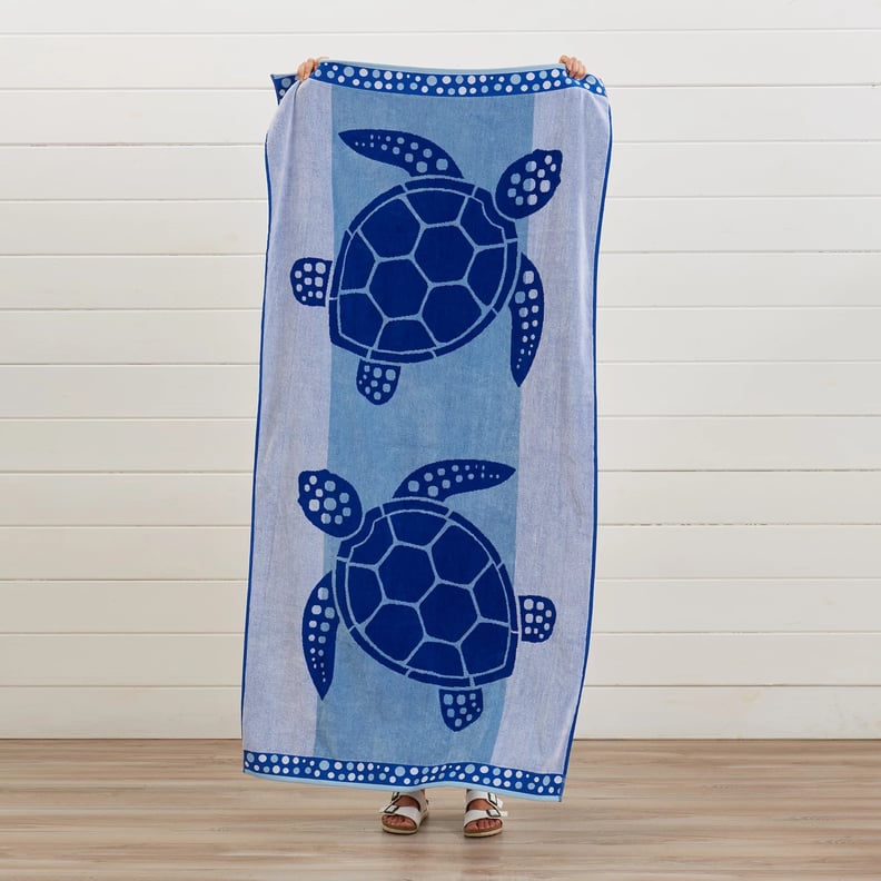 Great Bay Home Oversized Plush Jacquard Beach Towel