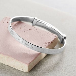 Hersey Silversmiths Child's Silver Christening Bangle