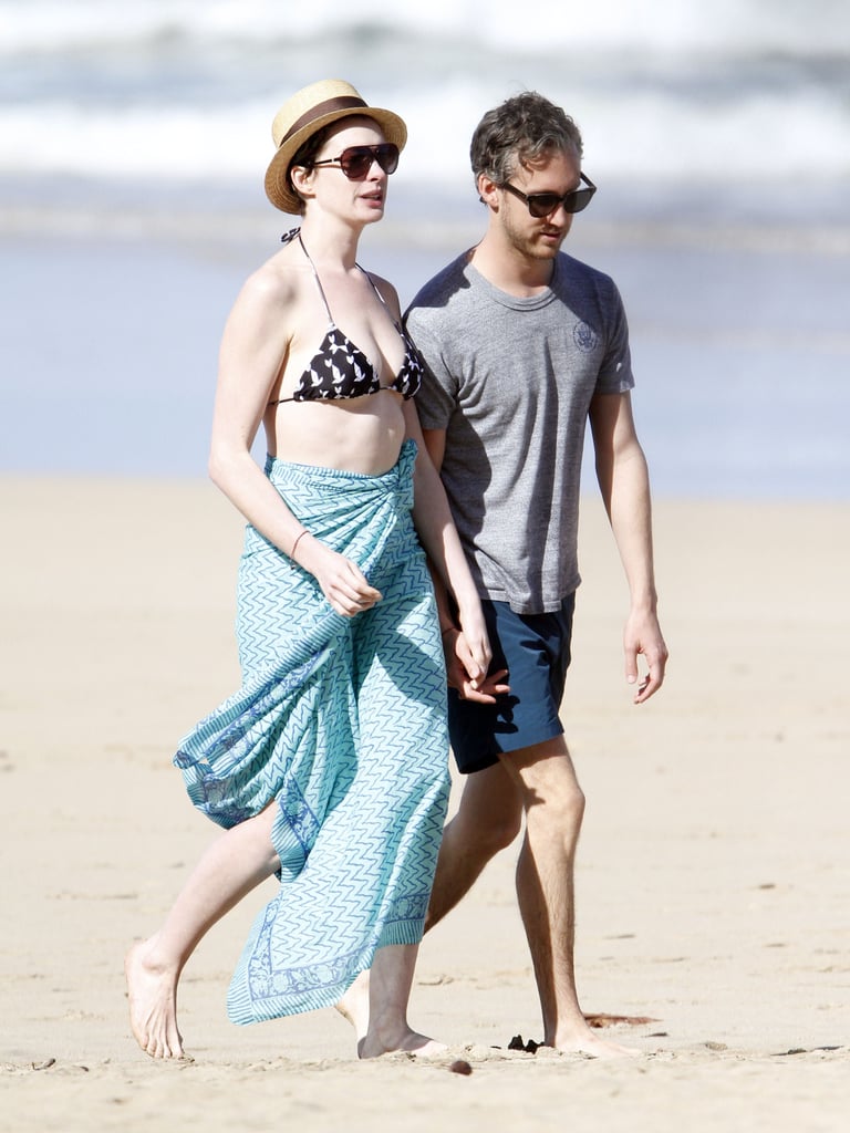 Anne Hathaway in a Bikini in Hawaii With Her Husband