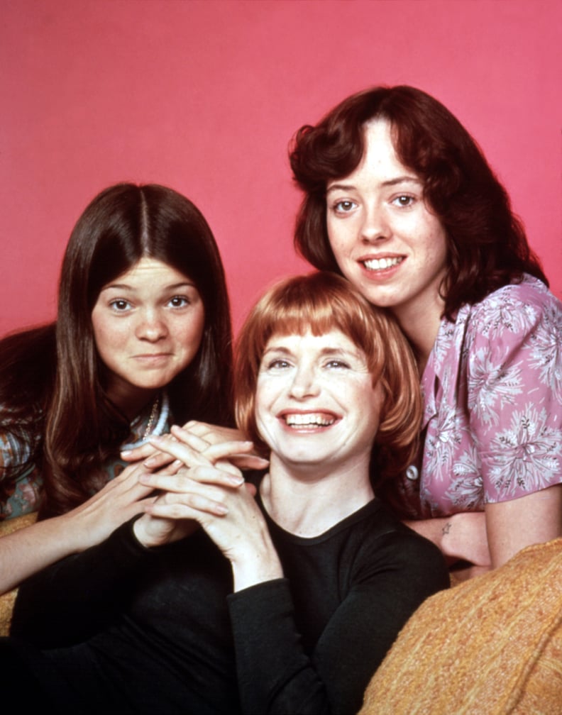 ONE DAY AT A TIME, Valerie Bertinelli, Bonnie Franklin, Mackenzie Phillips, 1975-84