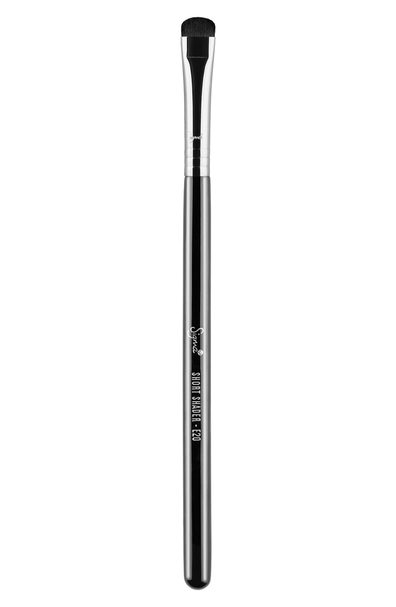 Best Shader Eyeshadow Brush: Sigma Beauty E20 Short Shader Brush