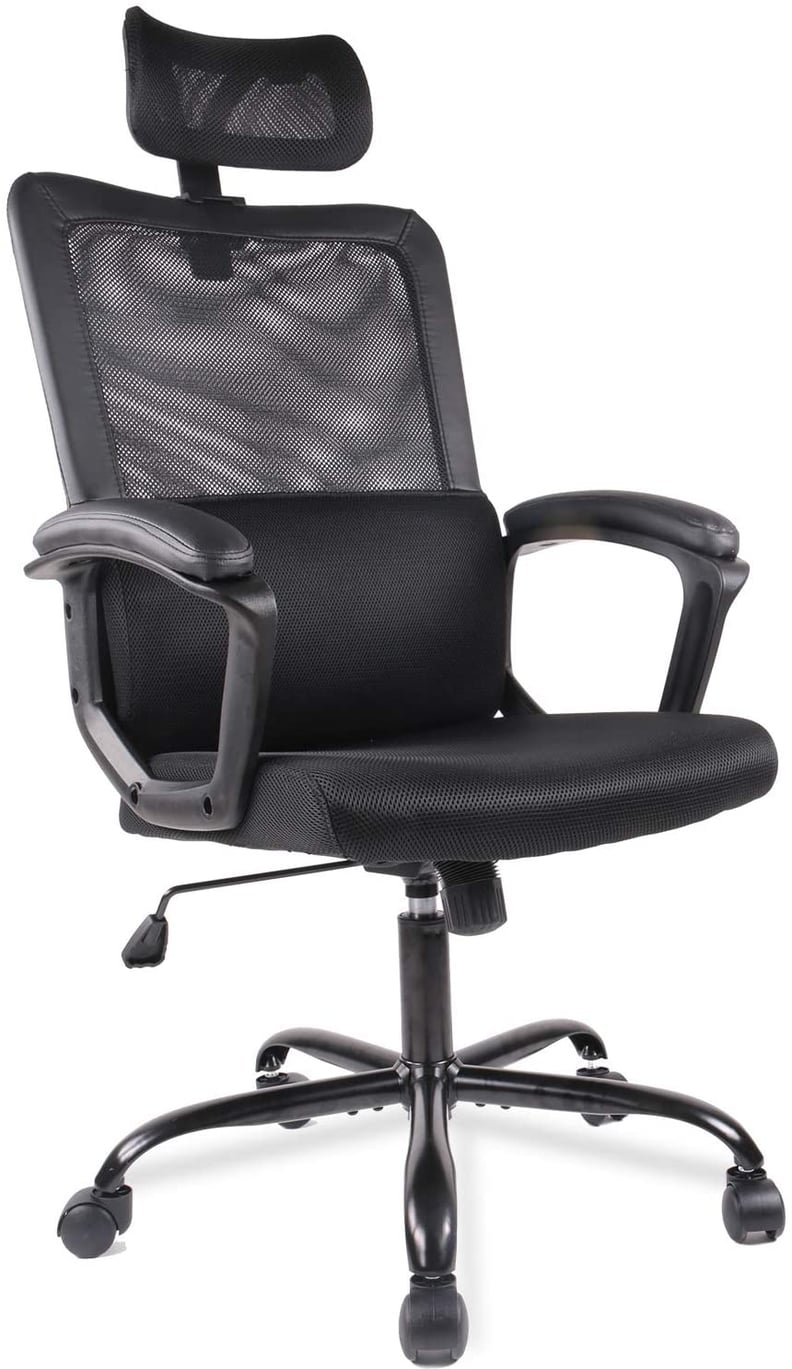 A Classic Office Chair: Ergonomic Office Armrest Chair