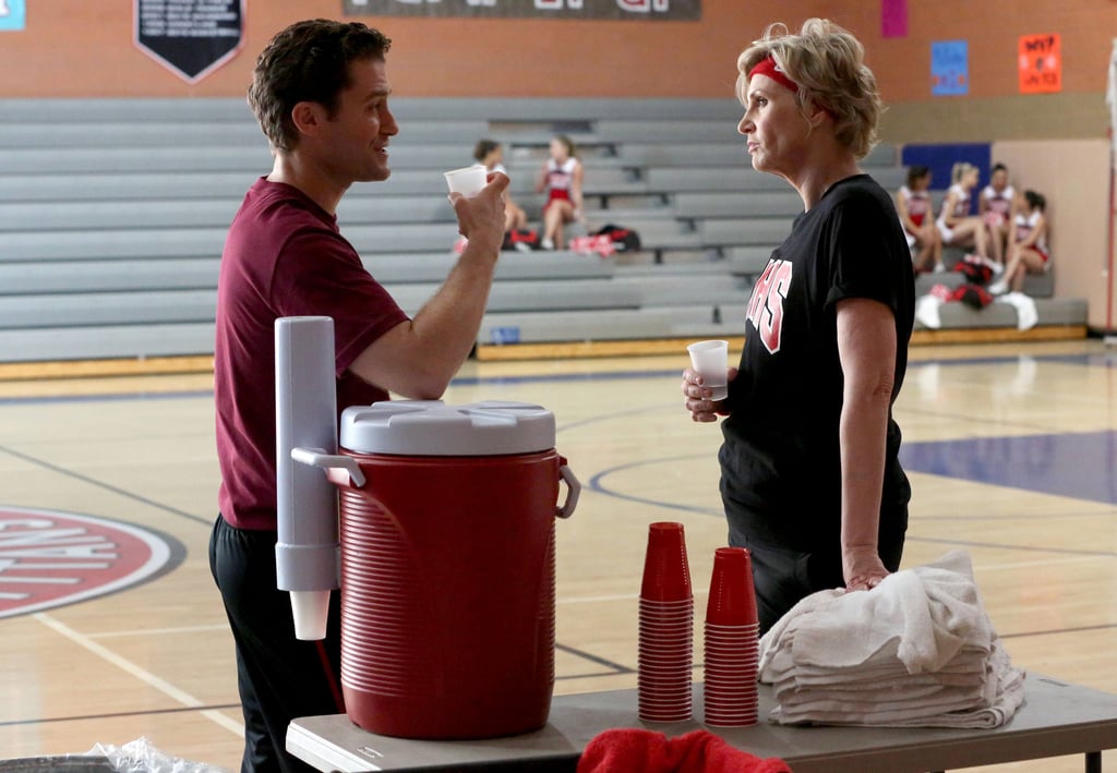 Can Will (Matthew Morrison) and Sue (Jane Lynch) bury the hatchet?