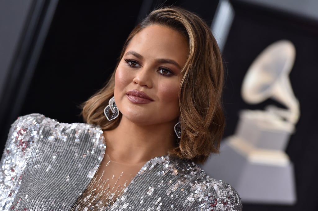 Chrissy Teigen Calls to "Normalize Formula" on Twitter