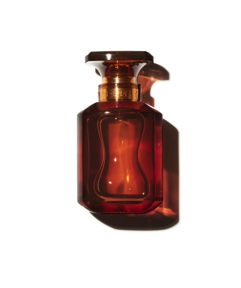 Rihanna smells outlet